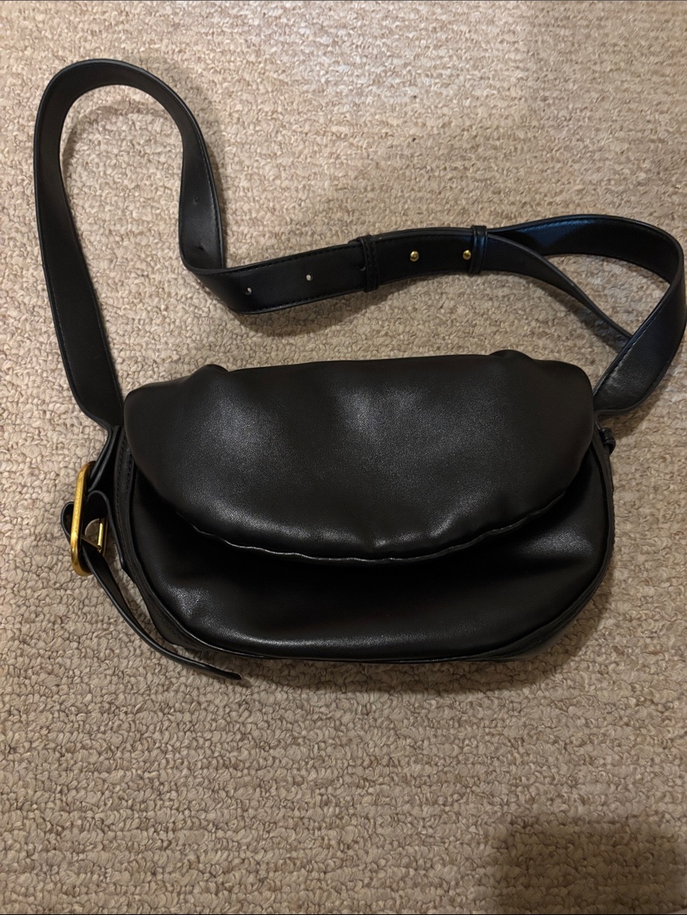 Street Level Black Crossbody Saddle Bag